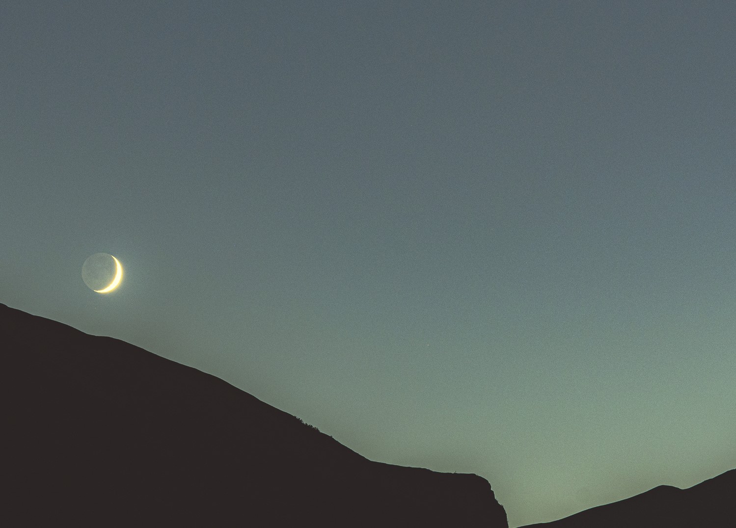 Olivia Belli releases new EP Sonus Noctis